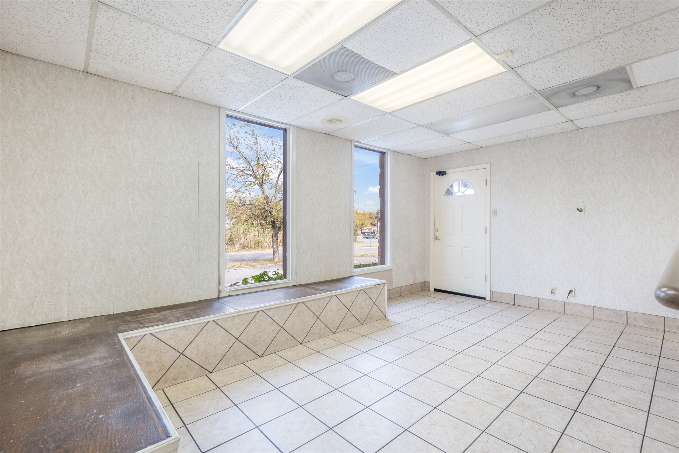825 N Crockett Street Sherman TX 75090
