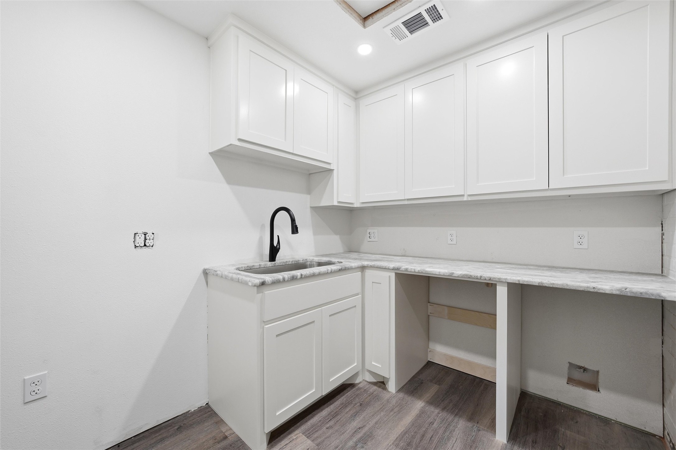 1801 Franklin Avenue Waco TX 76701