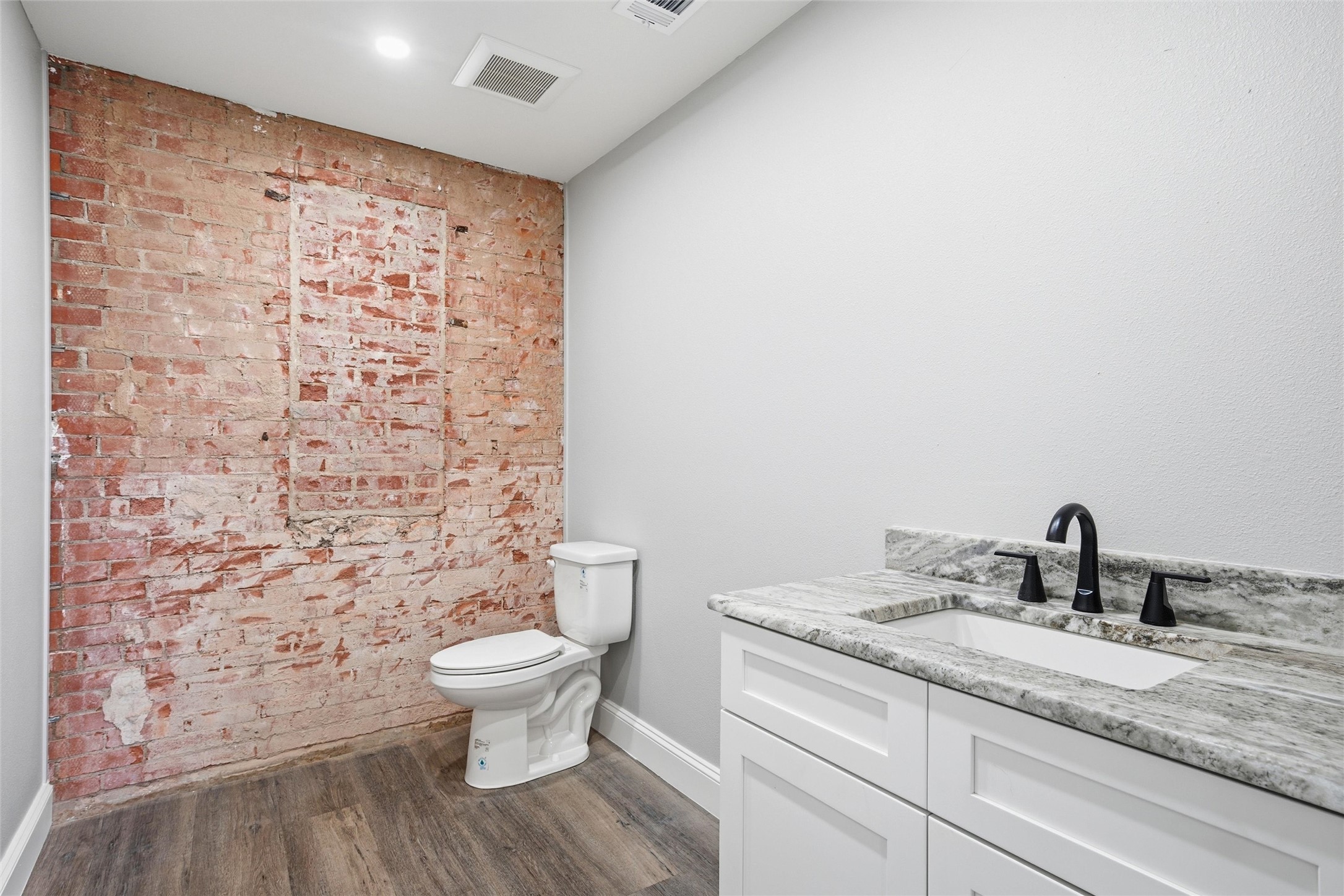 1801 Franklin Avenue Waco TX 76701