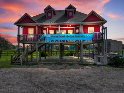 970 Surfside Drive Port Bolivar TX 77650