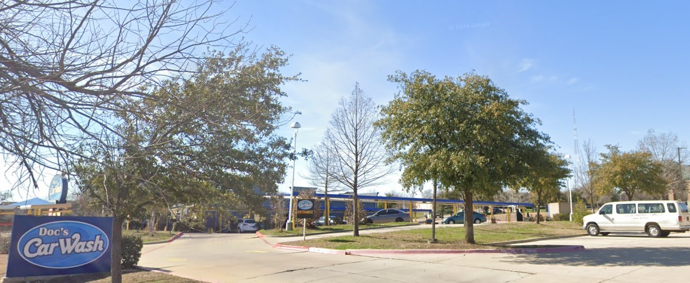 2561 Macarthur Boulevard Lewisville TX 75067