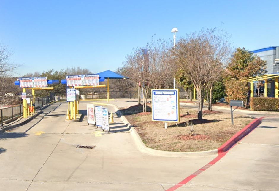 2561 Macarthur Boulevard Lewisville TX 75067