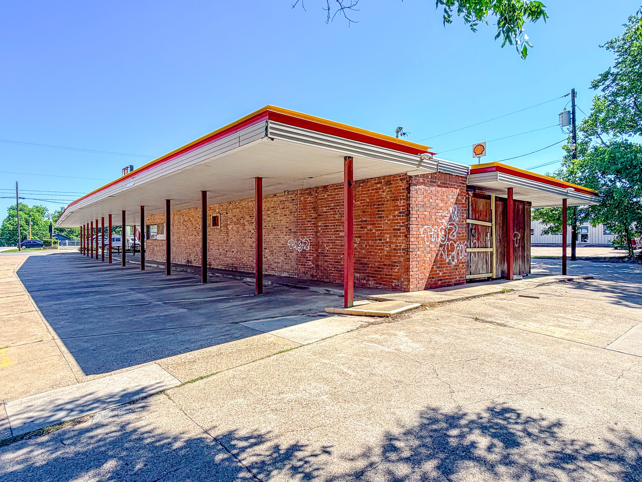 1524 W 7th Avenue Corsicana TX 75110