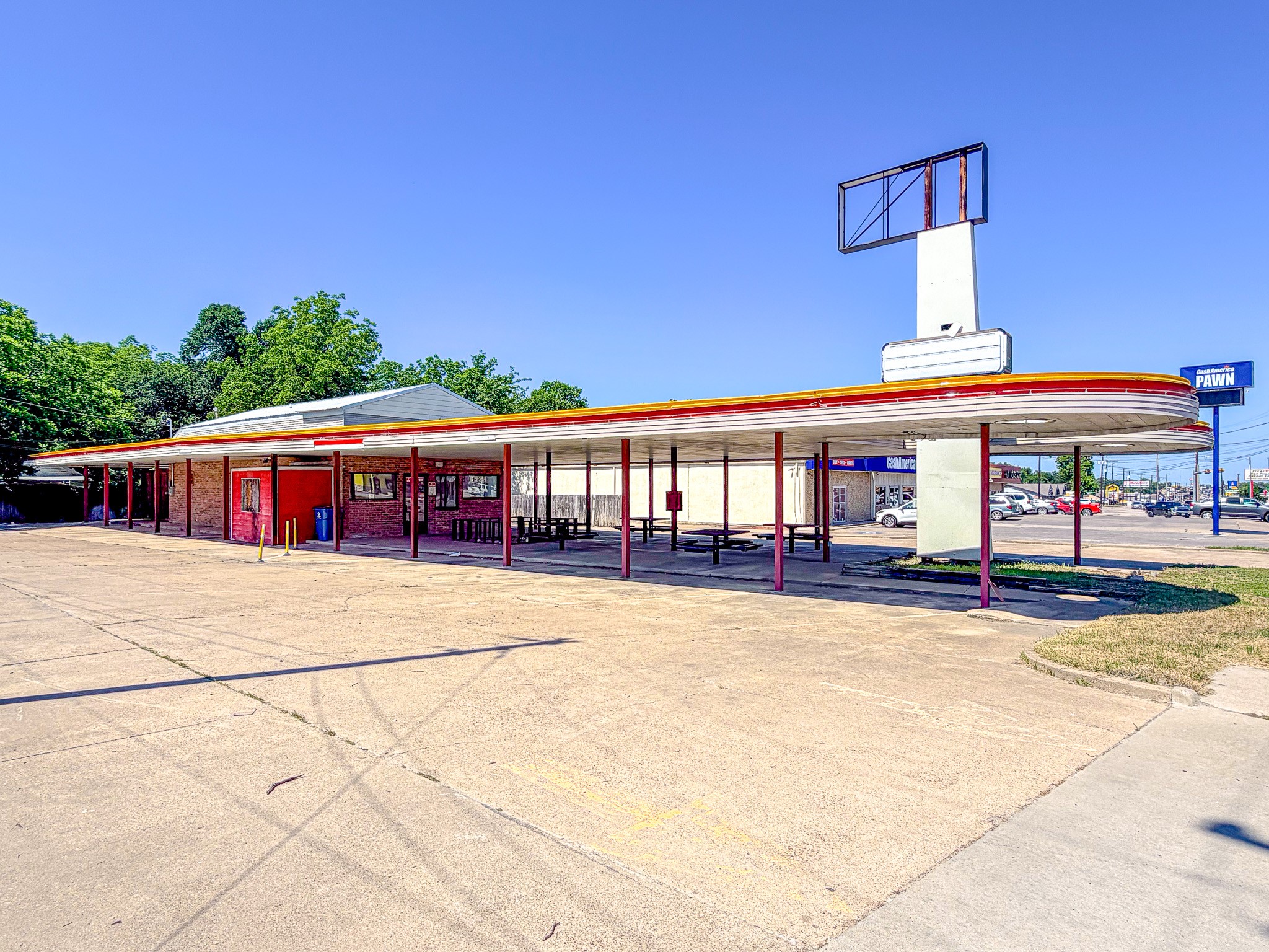 1524 W 7th Avenue Corsicana TX 75110