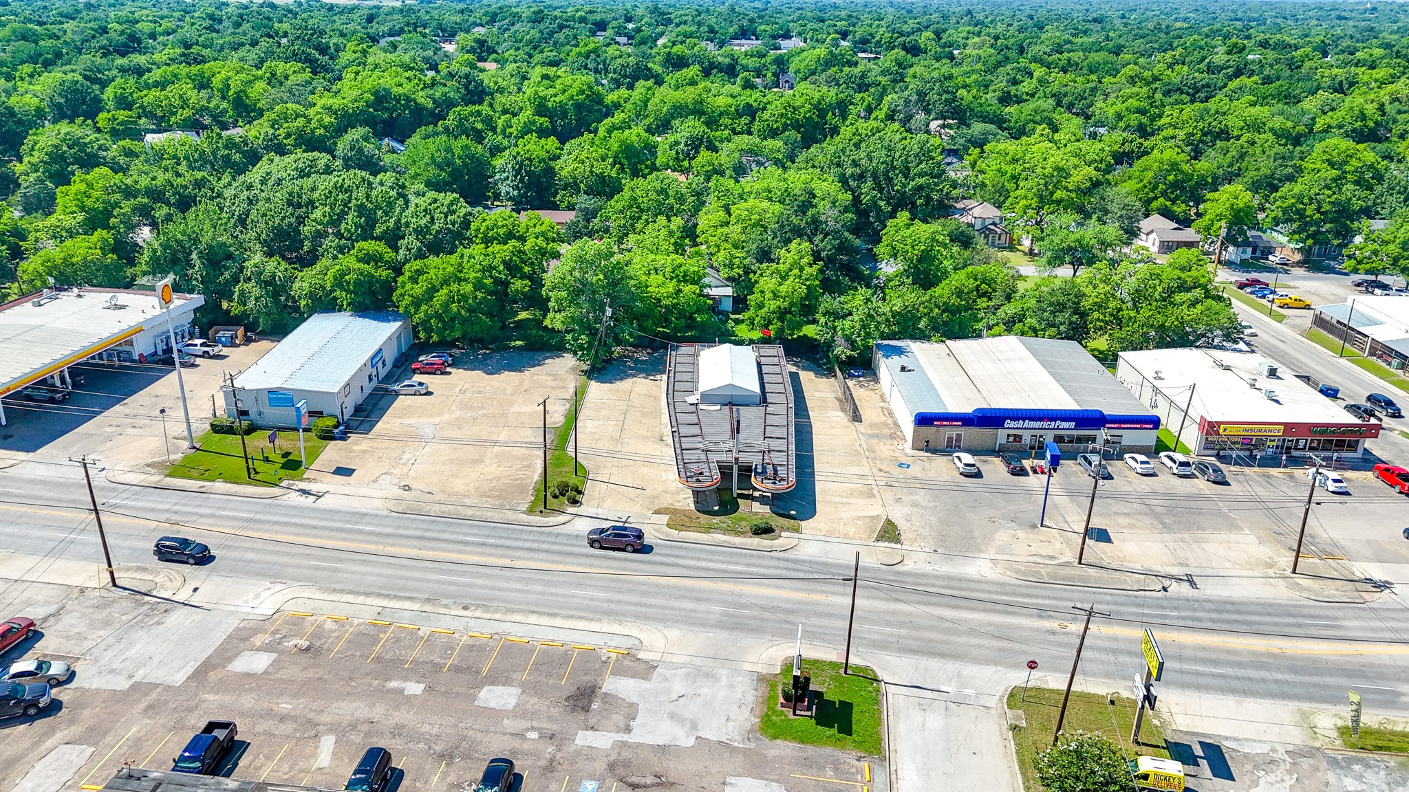 1524 W 7th Avenue Corsicana TX 75110