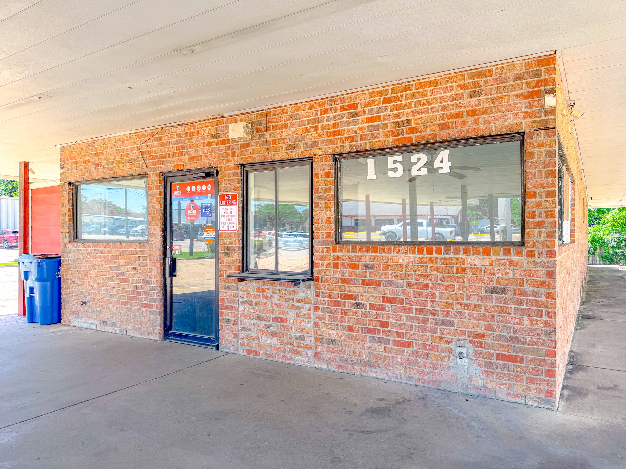 1524 W 7th Avenue Corsicana TX 75110