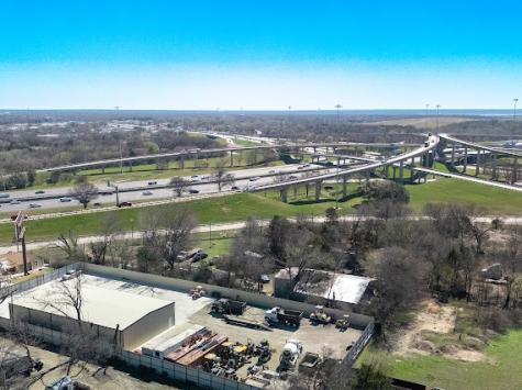 5403 S Peachtree Road Balch Springs TX 75180