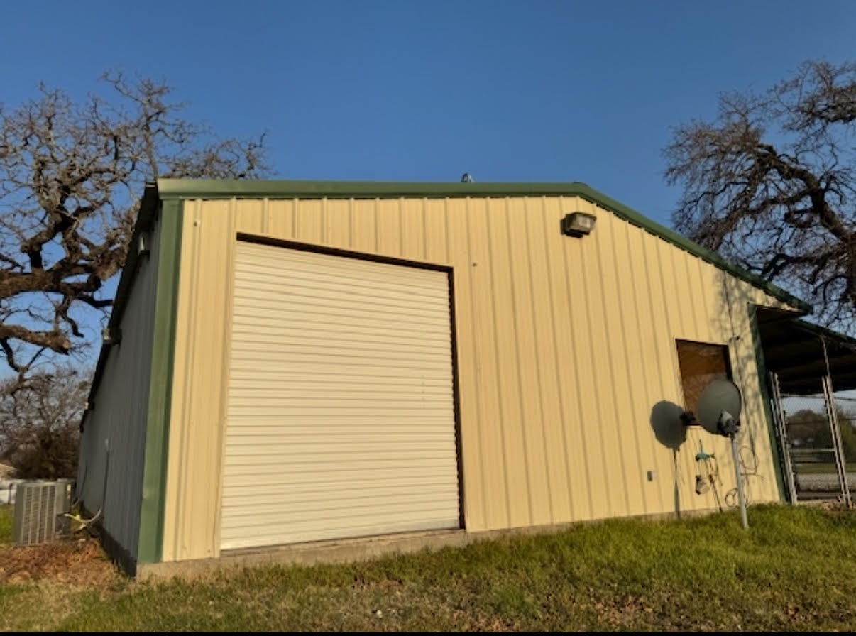 1530 E Reno Road Reno TX 75038