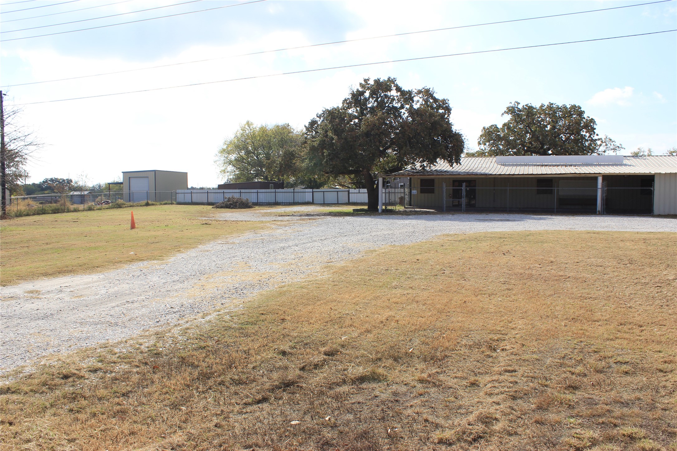 1530 E Reno Road Reno TX 75038