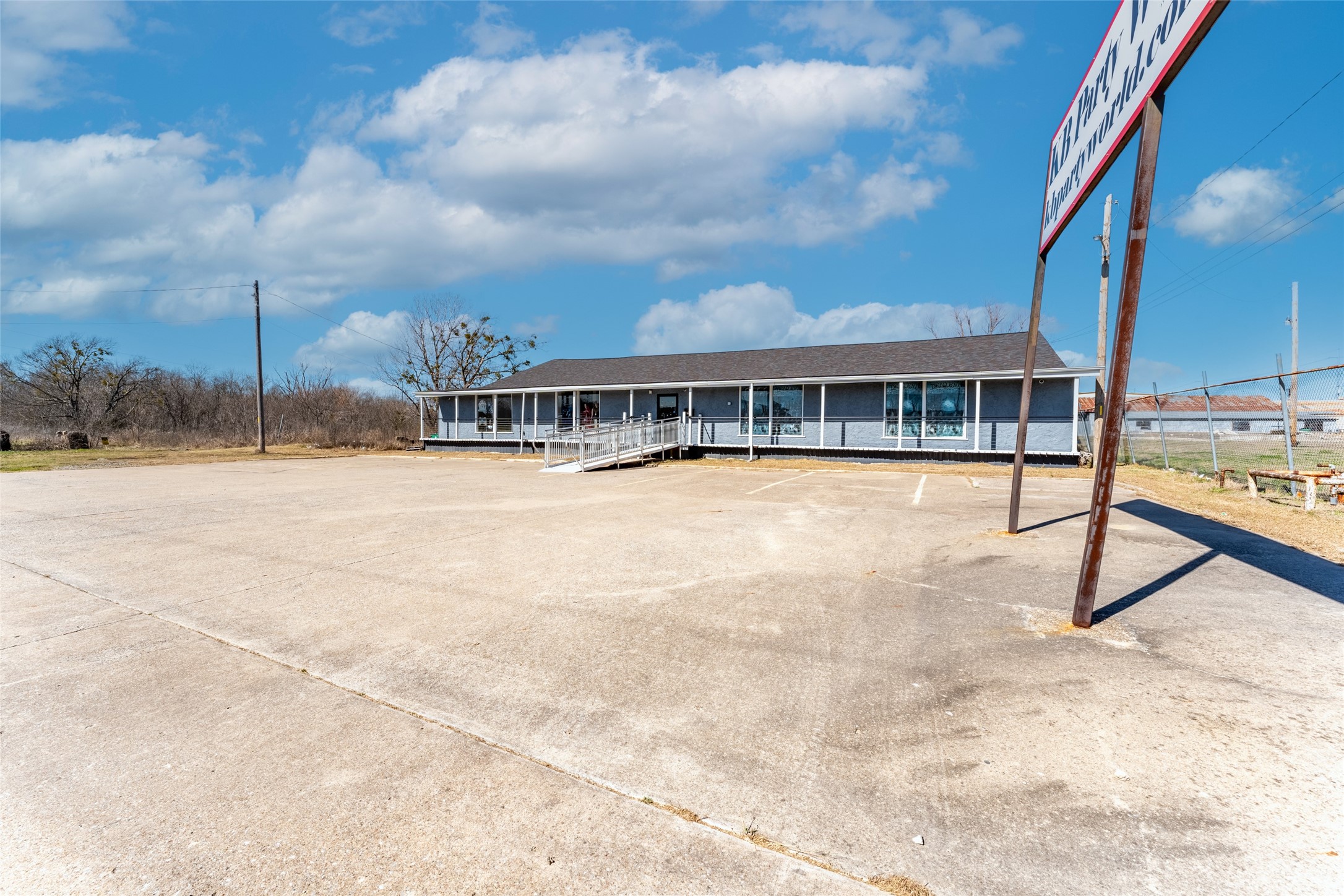 5108 Lee Street Greenville TX 75401