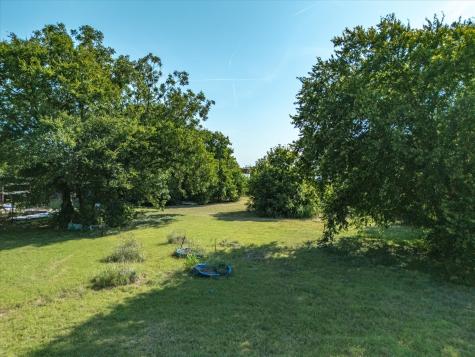 1651 Fm 66 Waxahachie TX 75167