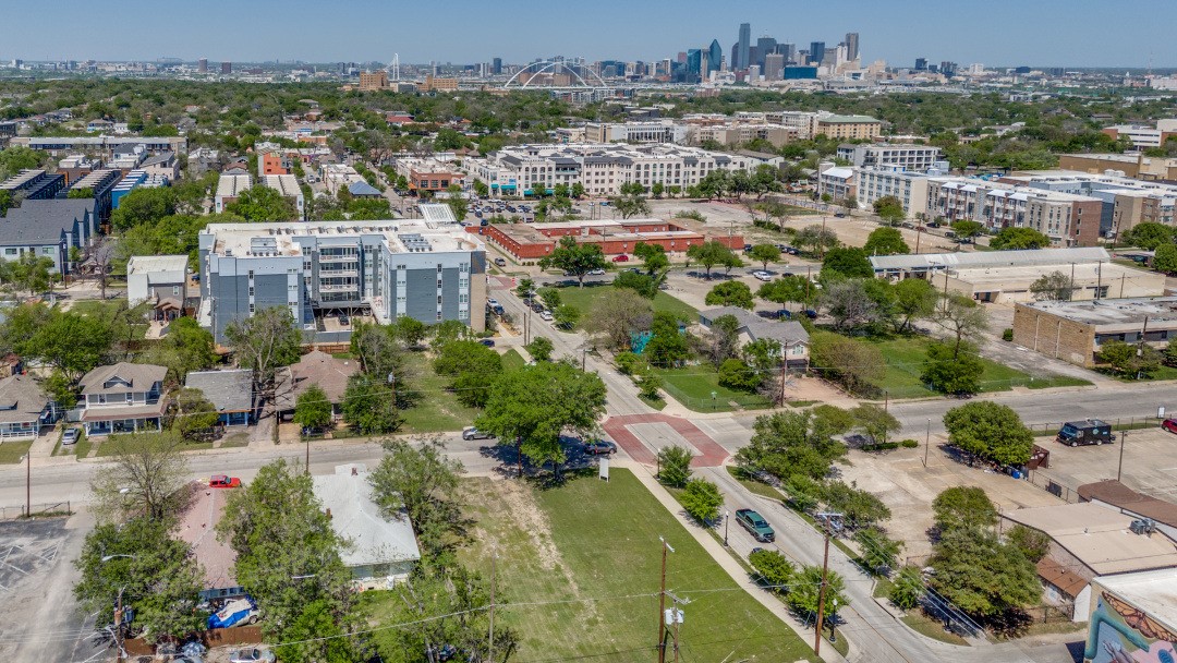 409 Sunset Avenue Dallas TX 75208