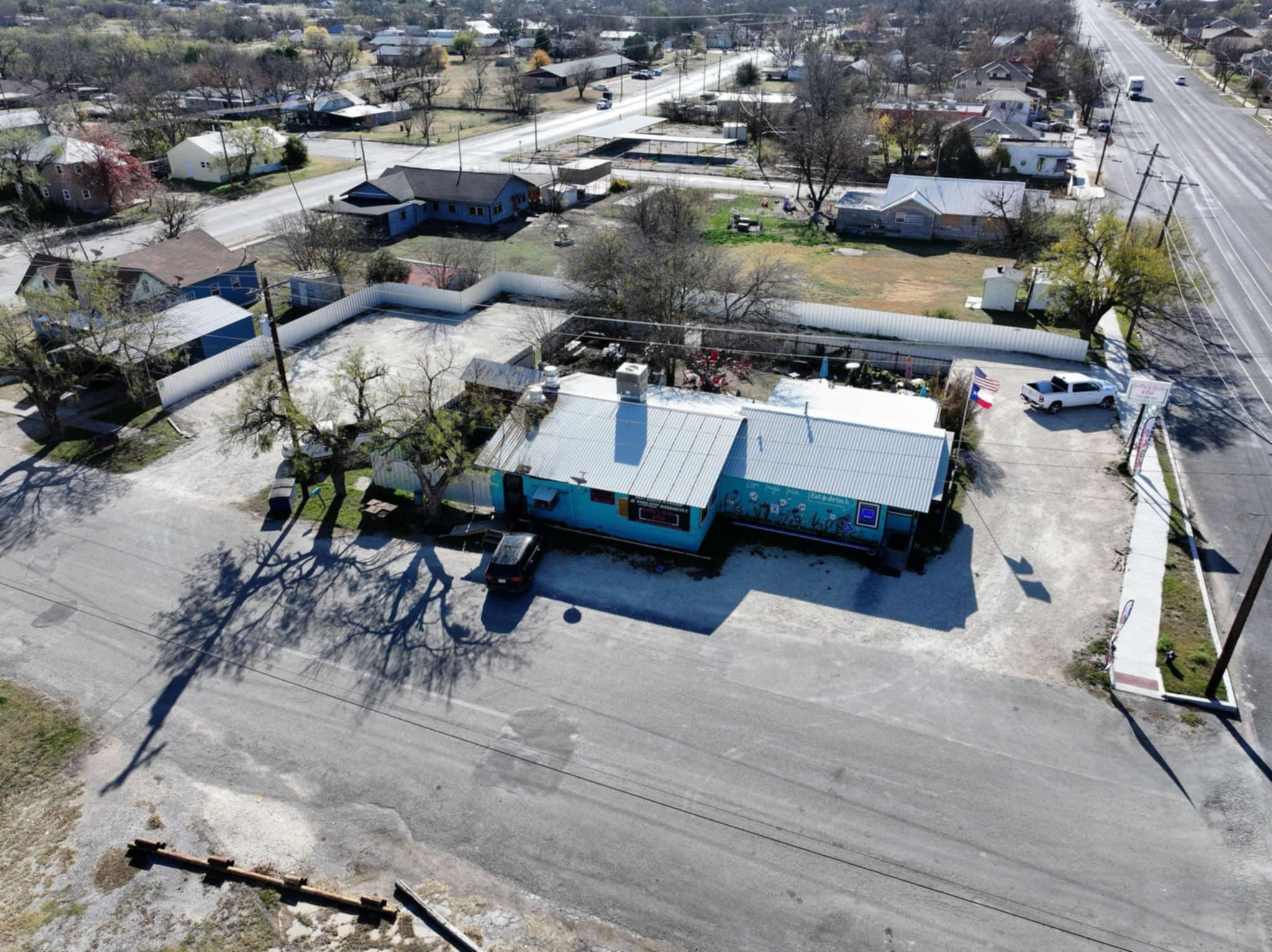 601 S Commercial Avenue Coleman TX 76834