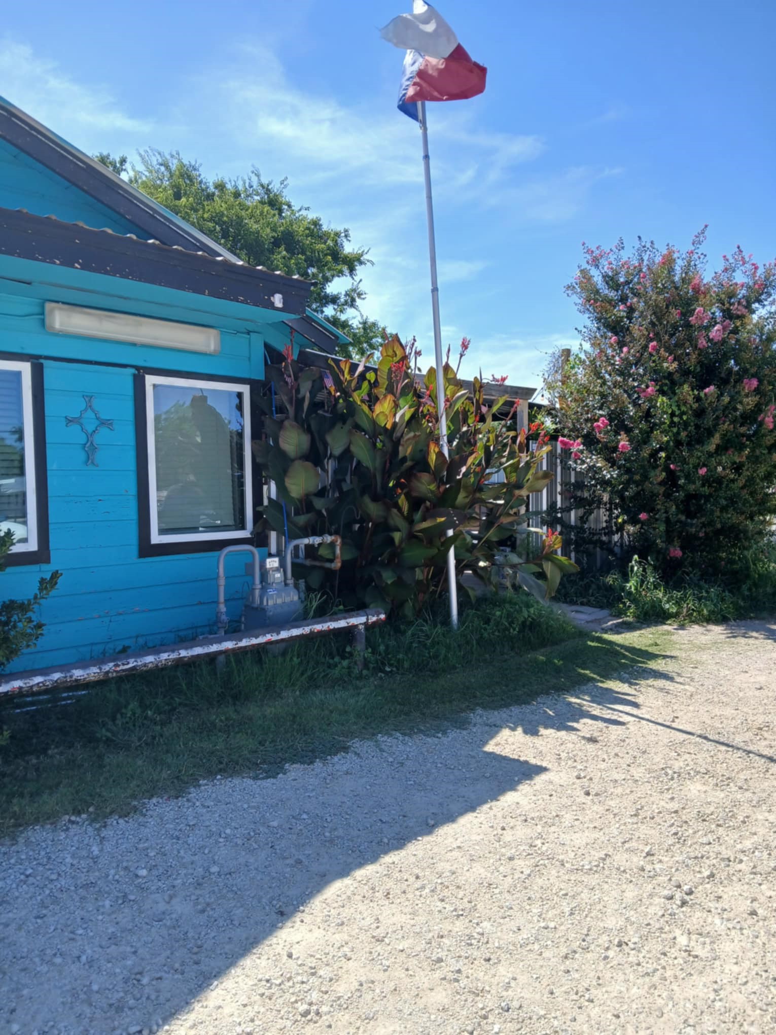 601 S Commercial Avenue Coleman TX 76834