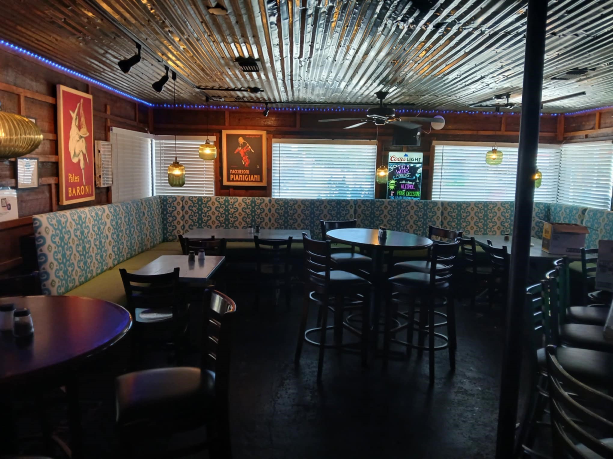 601 S Commercial Avenue Coleman TX 76834