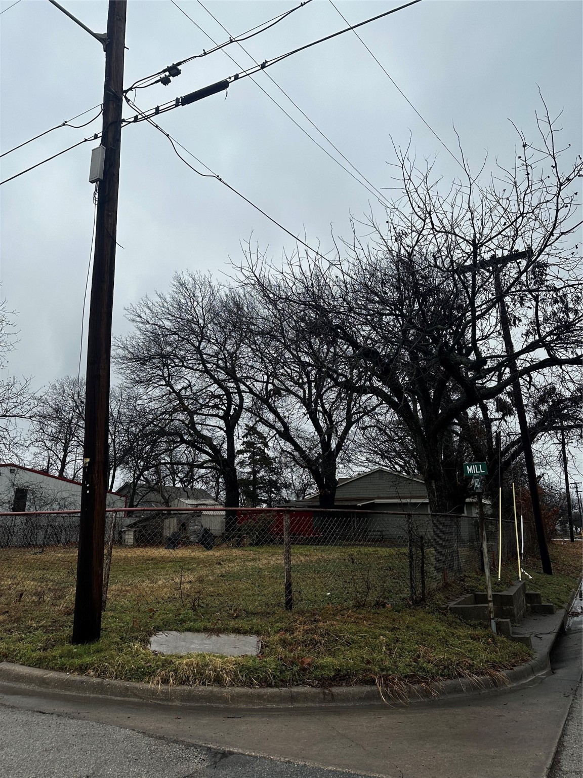 700 W Highway 82 Gainesville TX 76240