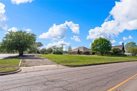 720 N New Road Waco TX 76710