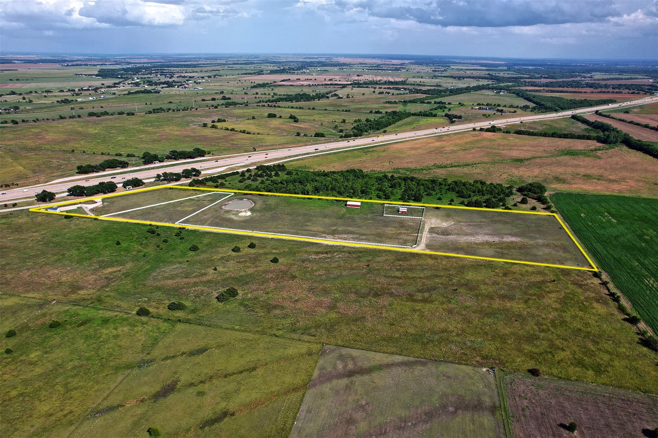 6882 N Interstate Highway 35 E Waxahachie TX 75165
