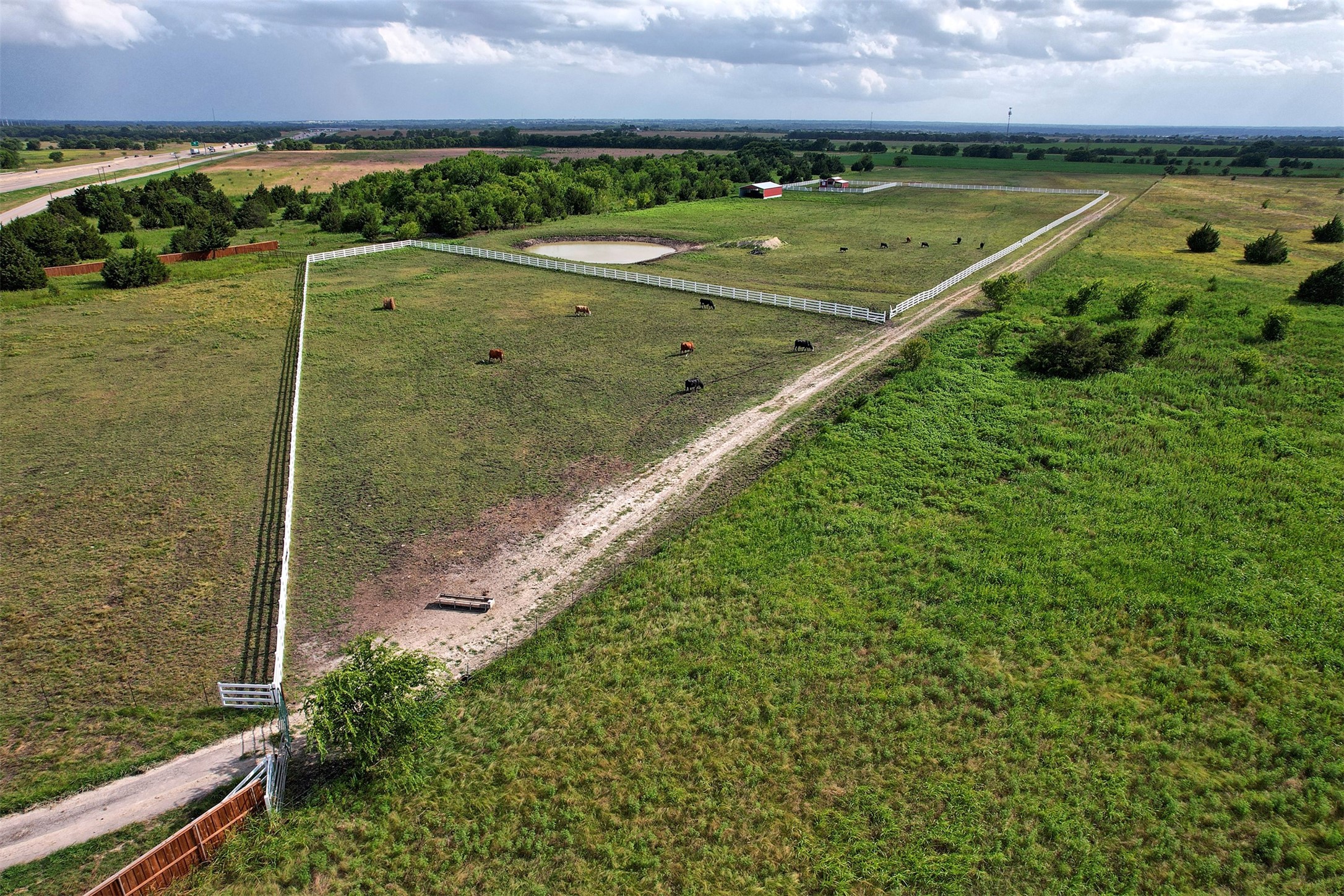 6882 N Interstate Highway 35 E Waxahachie TX 75165