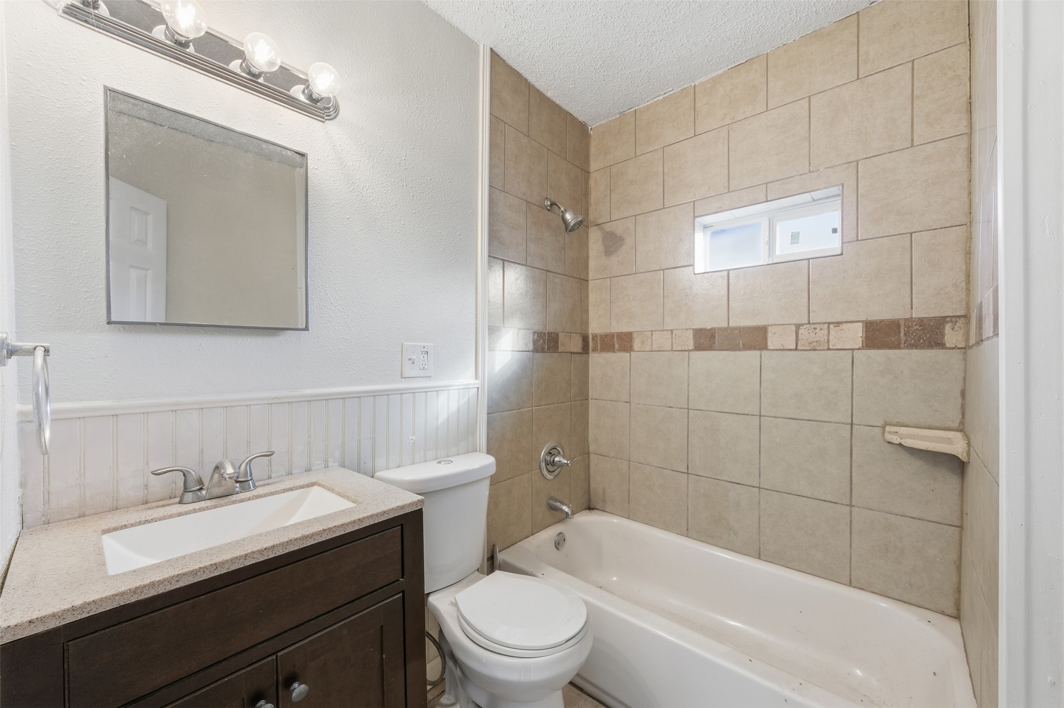 509 E 3rd Street Lancaster TX 75146
