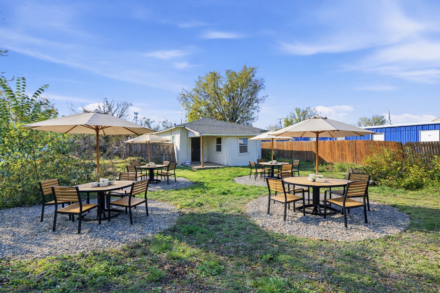 509 E 3rd Street Lancaster TX 75146