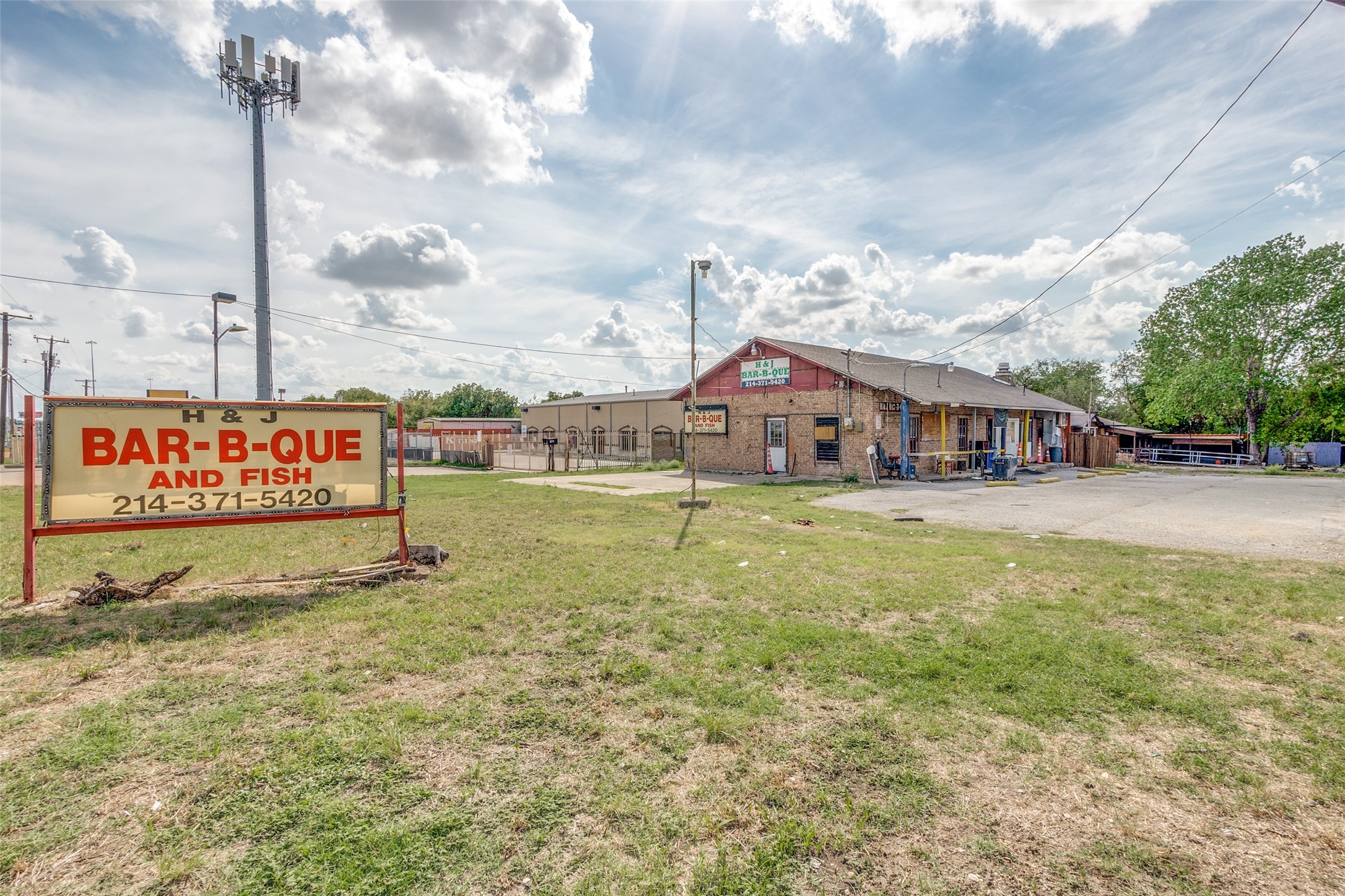 6205 S R L Thornton Freeway Dallas TX 75232