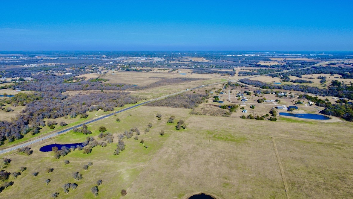 121.147 Acres. State Highway 31 Bypass Corsicana TX 75110