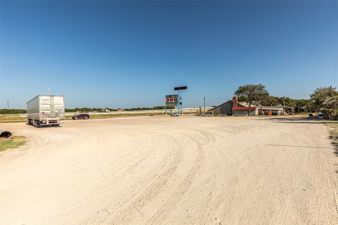 212 S Hickory Street Abbott TX 76621