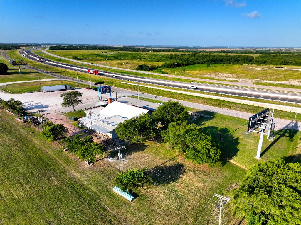 212 S Hickory Street Abbott TX 76621