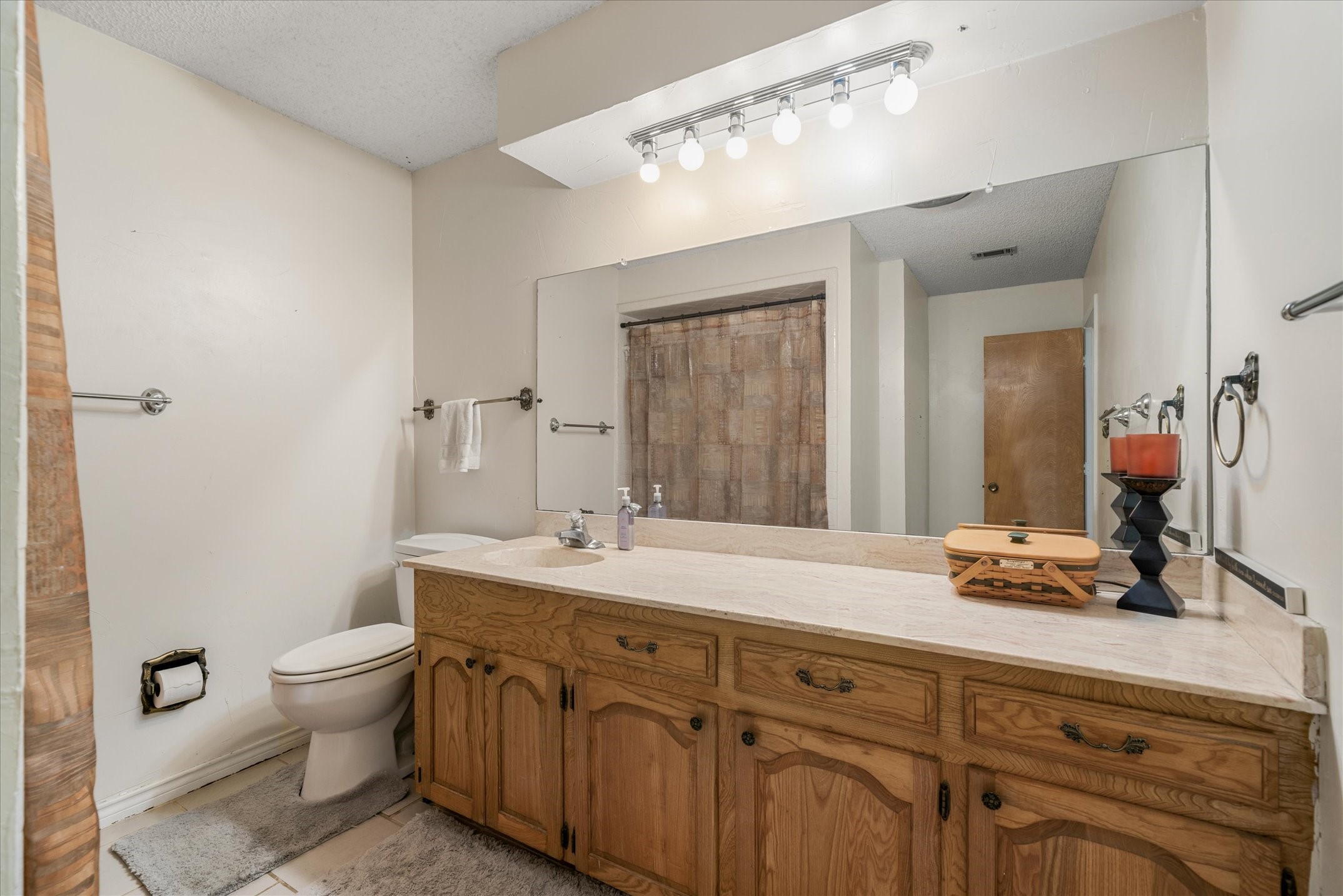 28323 I-20 Wills Point TX 75169