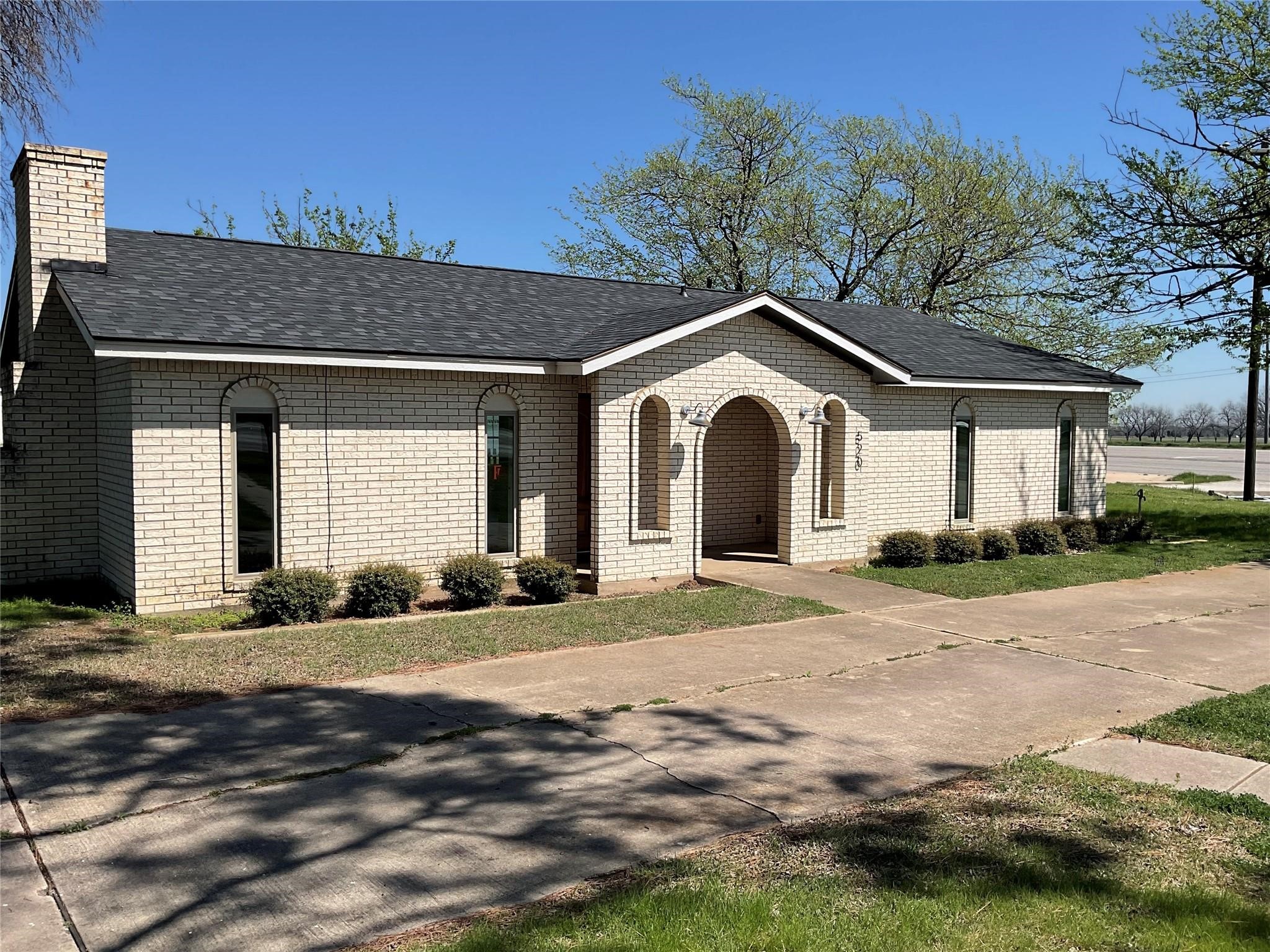 520 S Highway377 Pilot Point TX 76258