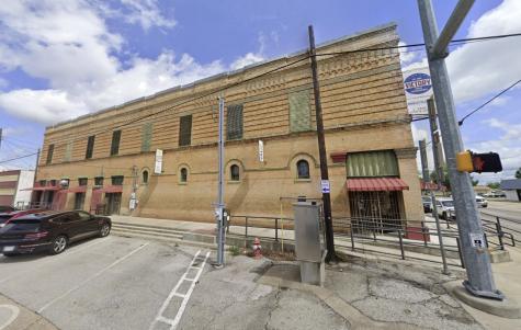 100 N Main Street Lindale TX 75771
