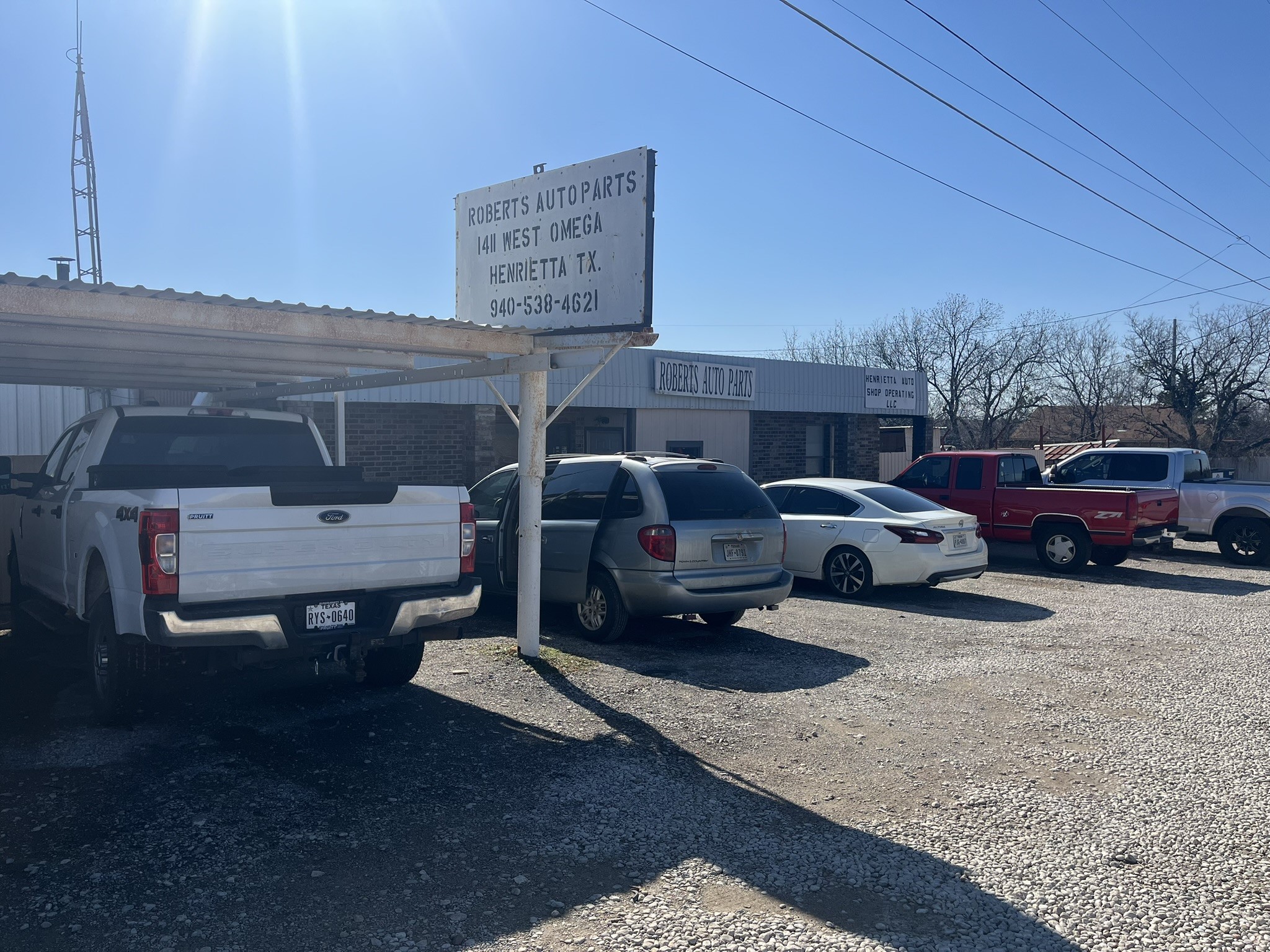 1411 W Omega Henrietta TX 76365