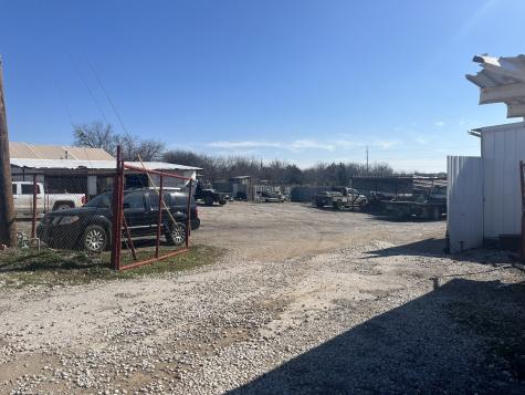 1411 W Omega Henrietta TX 76365