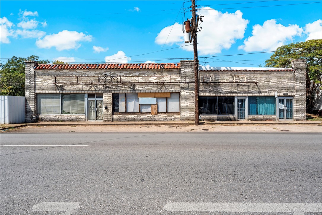 1501 Herring Avenue Waco TX 76708