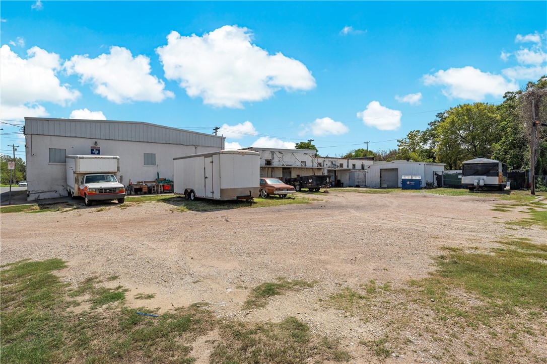 1501 Herring Avenue Waco TX 76708