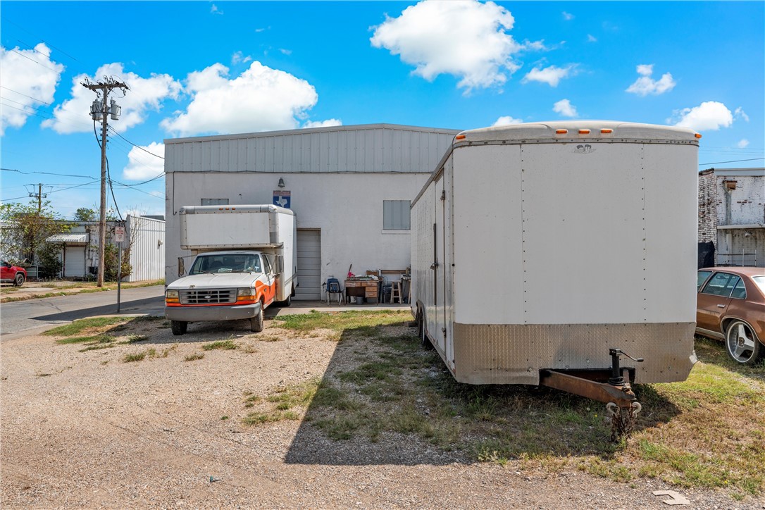 1501 Herring Avenue Waco TX 76708