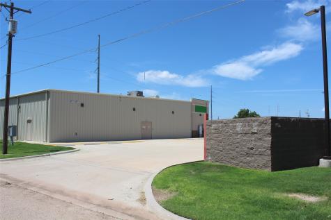 302 N Birch Avenue Munday TX 76371