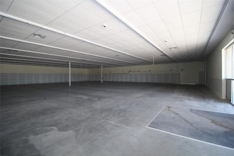 302 N Birch Avenue Munday TX 76371