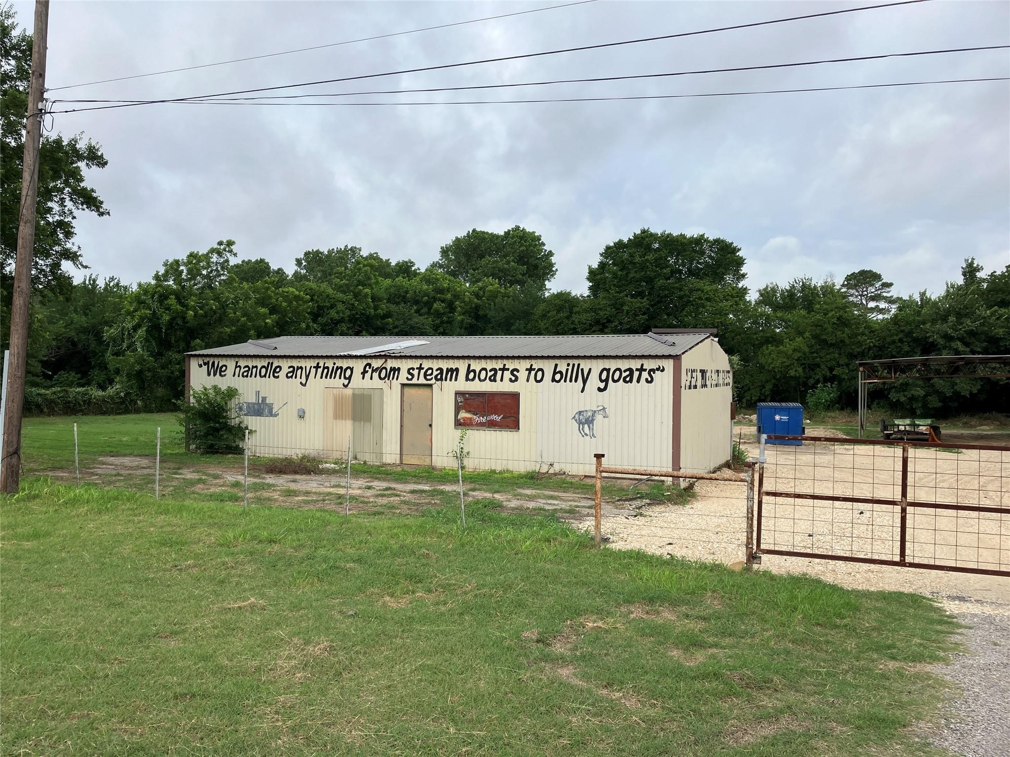 210 S Parkway Drive Alvarado TX 76009