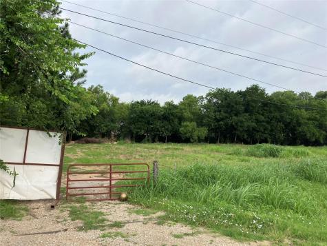210 S Parkway Drive Alvarado TX 76009