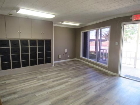1802 N Center Street Bonham TX 75418