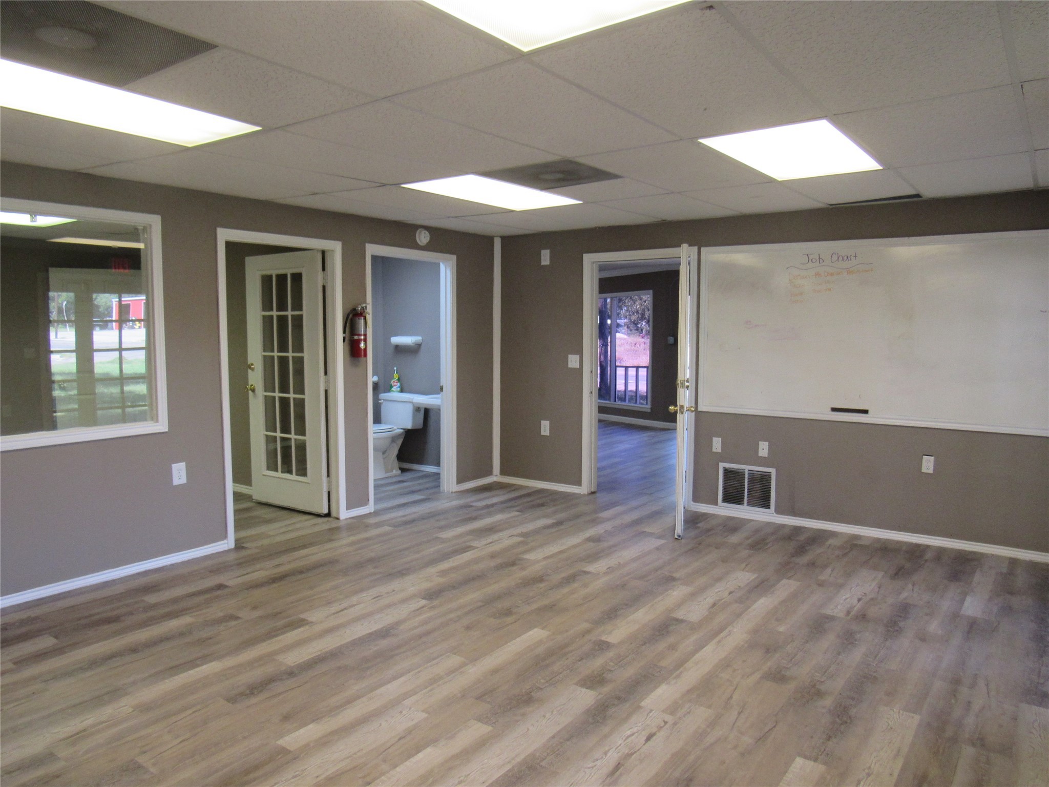 1802 N Center Street Bonham TX 75418