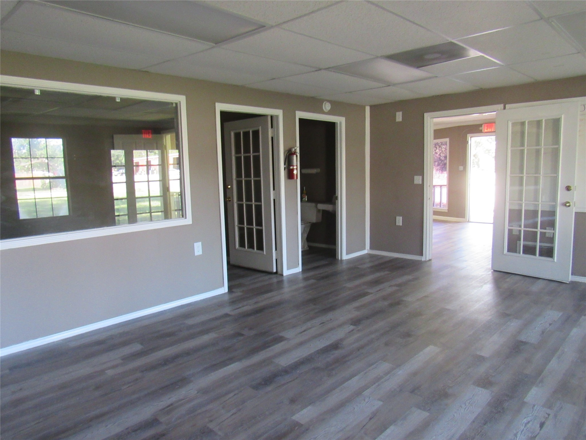 1802 N Center Street Bonham TX 75418