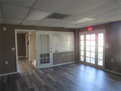 1802 N Center Street Bonham TX 75418