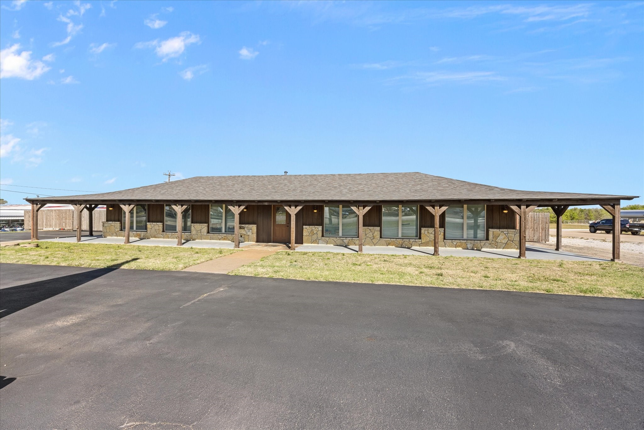 4400 E Highway 377 Granbury TX 76049