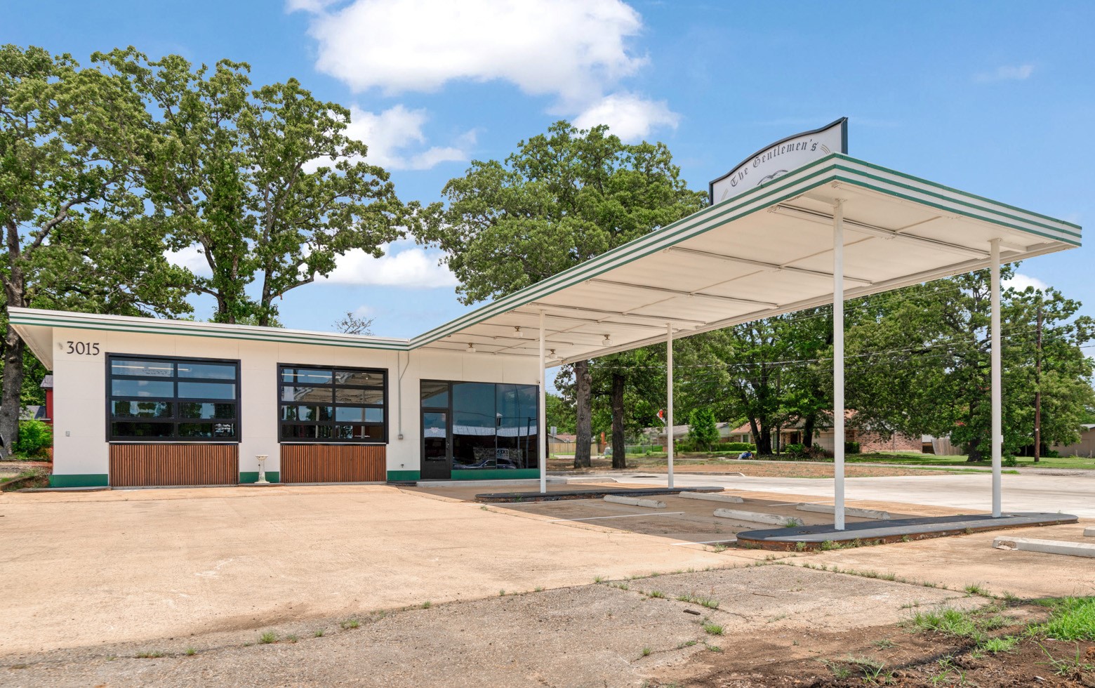 3015 Clarksville Street Paris TX 75460
