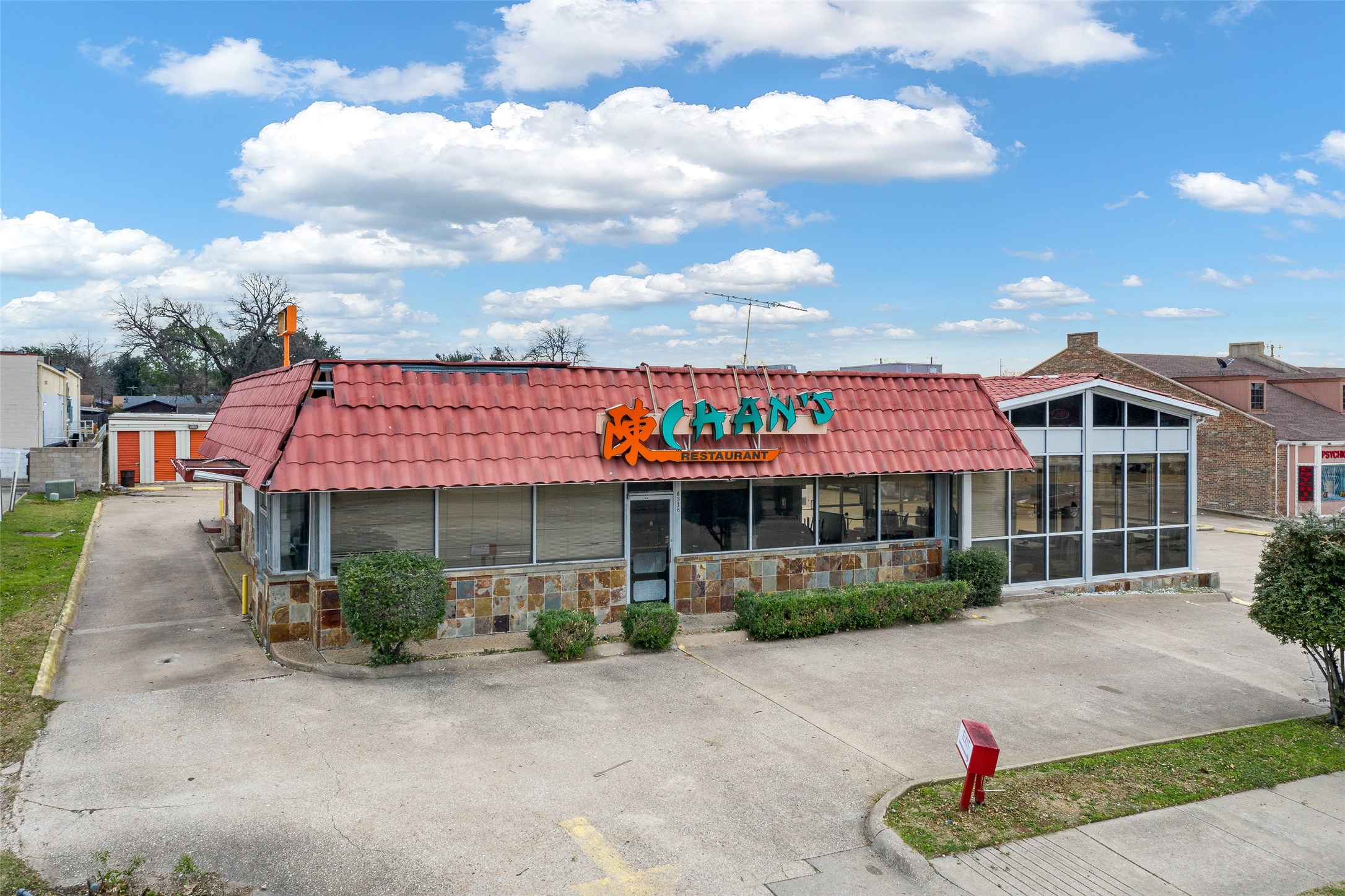 6318 Broadway Boulevard Garland TX 75043