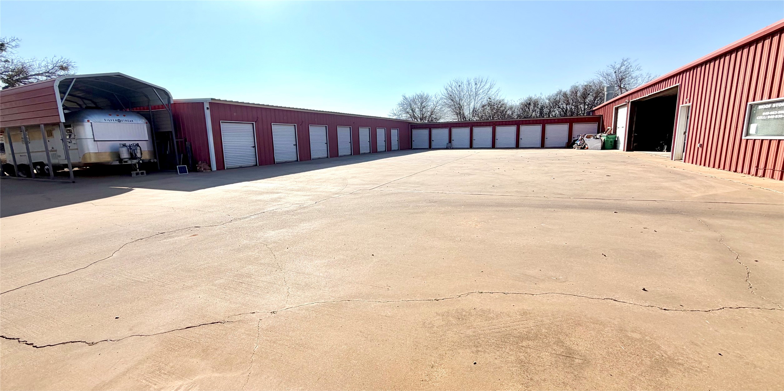810 S Main Street Quanah TX 79252