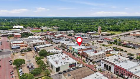 218 W Main Street Denison TX 75020